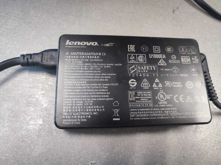 Incarcator lenovo 65W