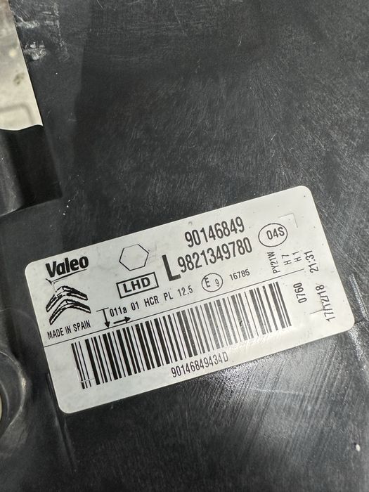 Far stânga citroen c4.cactus.cod:90146849.