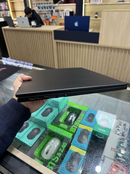 Acer Swift  16 OLED WQ 3K 120Hz INTEL CORE i5-13500H 16GB LPDDR5 512GB