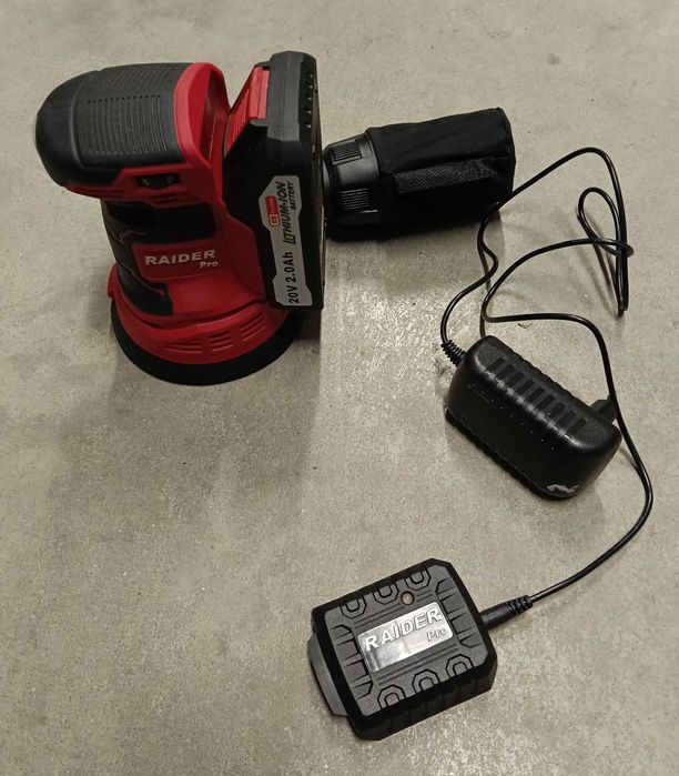 030140	R20 Ексцентършлайф акум. Li-ion 1x2Ah ø125mm RDP-SRSA20