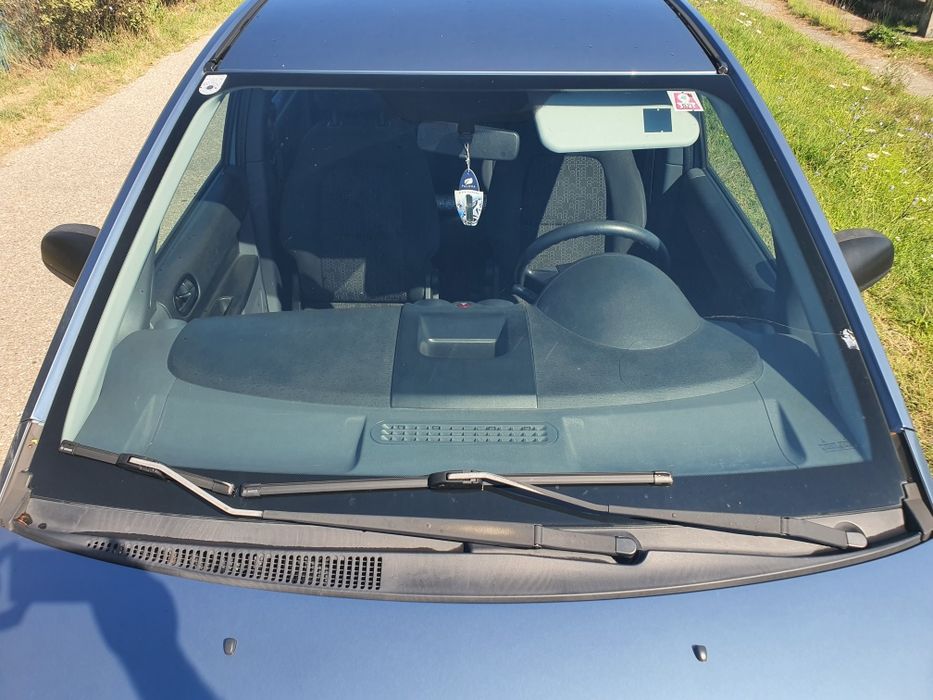 MITSUBISHI Colt 2012 — imagine 5