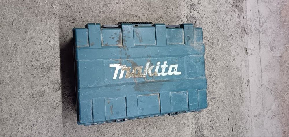 Отбойный молоток сотилади