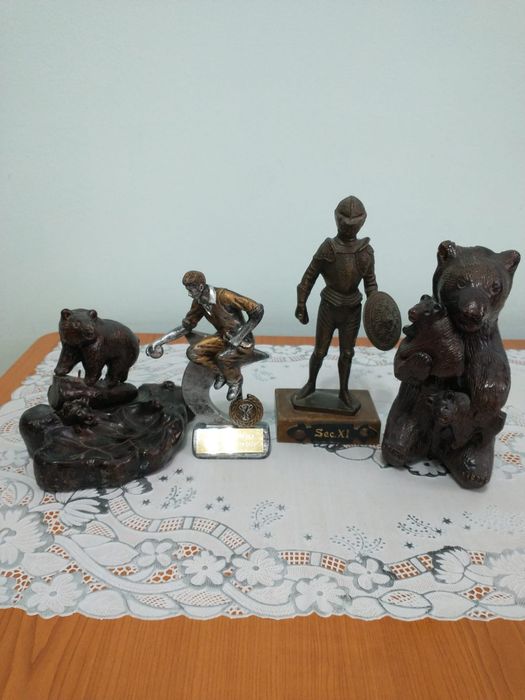 Goblenuri & statuete  din argilă arsă