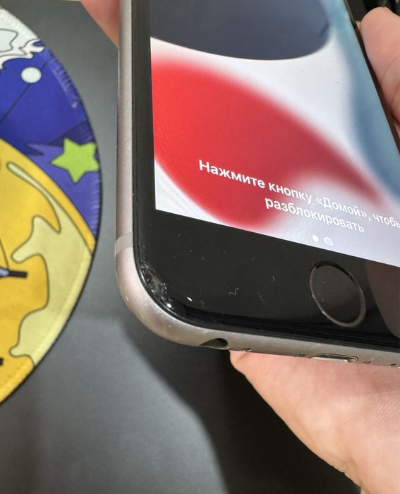 Продам iphone 6s 16gb