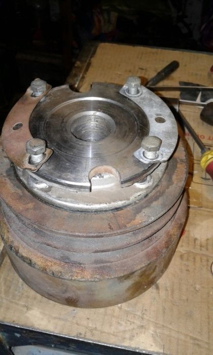 муфта автоматическая на асфальтовый каток.