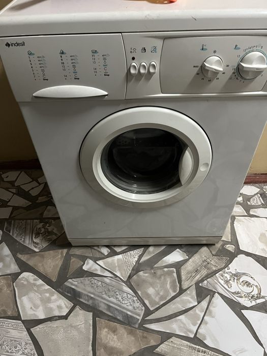 Продается стиральная машина