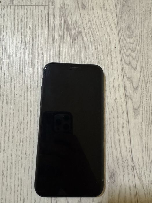 iPhone xr 128