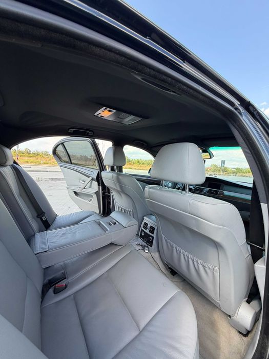 BMW E60 N53 523I