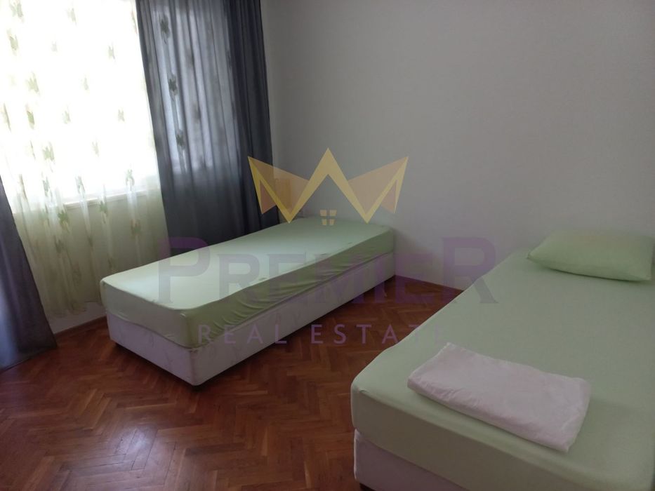 Дава се под наем Тристаен апартамент в Варна, Чайка - 100 кв.м за 688.5 € - Снимка #7