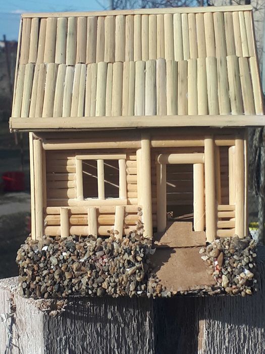 Casuta trestie rustiic