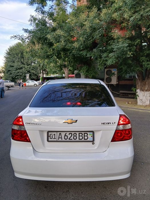 Nexia 3 Sotiladi