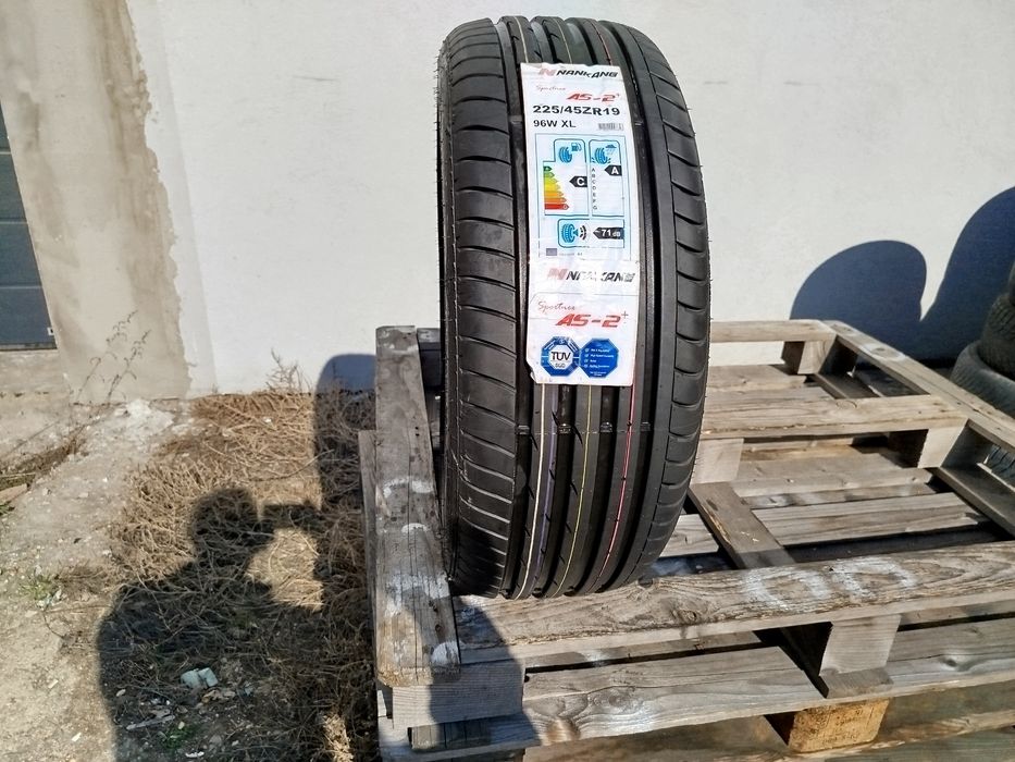 225/45/19 Нанканг ДОТ 2021 г - САМО 1 брой - Чисто Нова