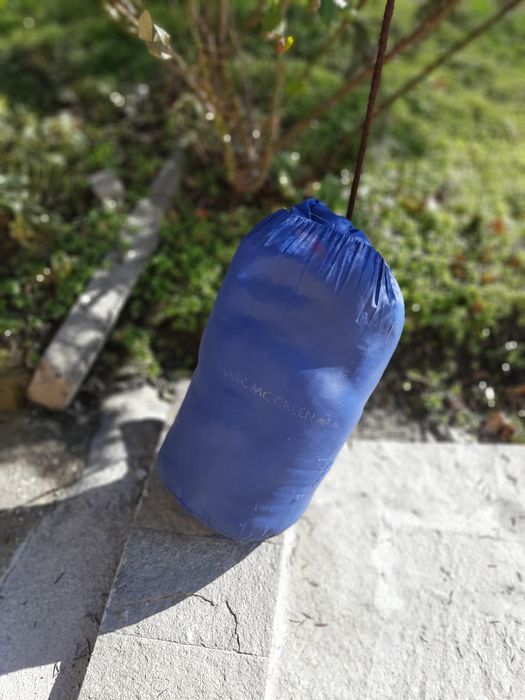 спален чувал с качулка