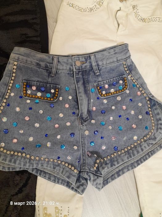 Дамски дрехи р-р S + обувки 37 номер