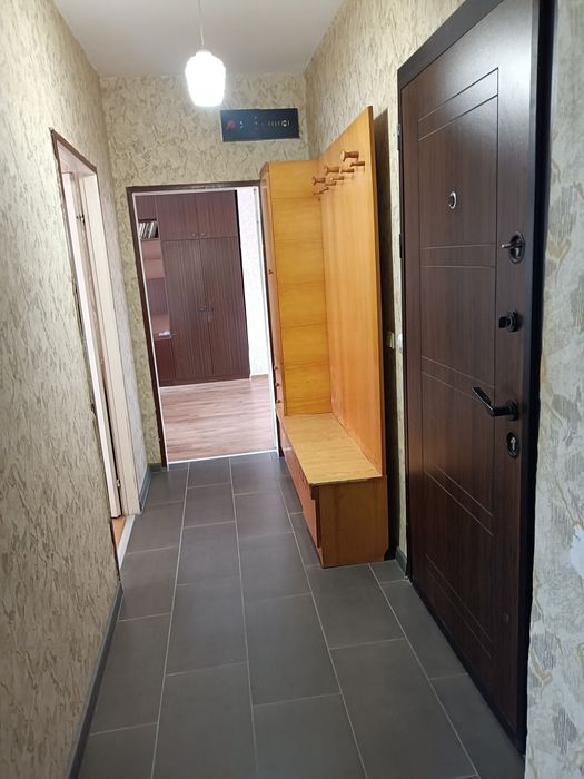 Дава се под наем Тристаен апартамент в Търговище, Боровец - 60 кв.м за 255 € - Снимка #6