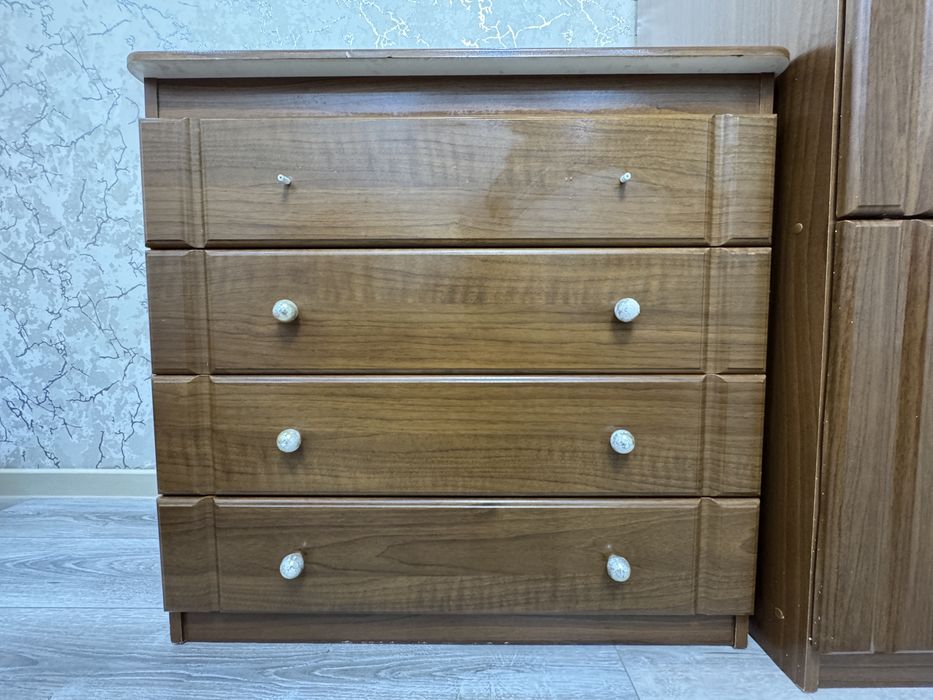 Спальный гарнитур (б/у) без матраса