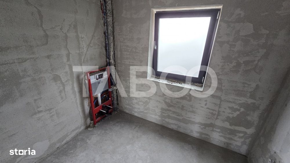 Duplex de vanzare 450mp teren liber 4 camere 2 bai 2 parcari Selimbar