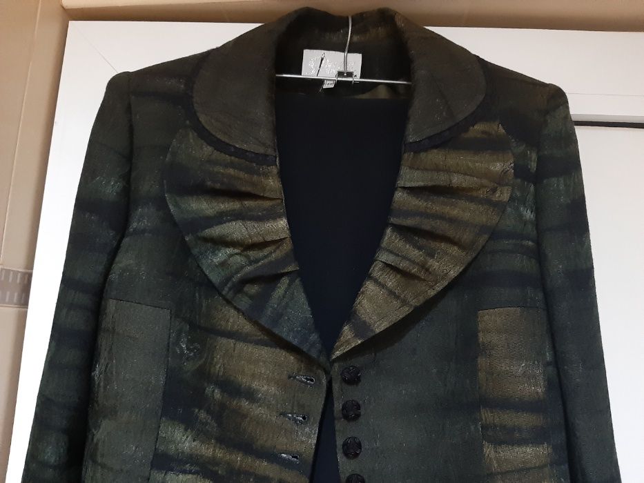 Уникален Костюм "Яша Фешън"-САКО и ПОЛА Дълга с Декорации Дантела!НОВ!