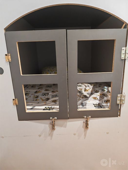 Двухэтажная детская кровать продается
