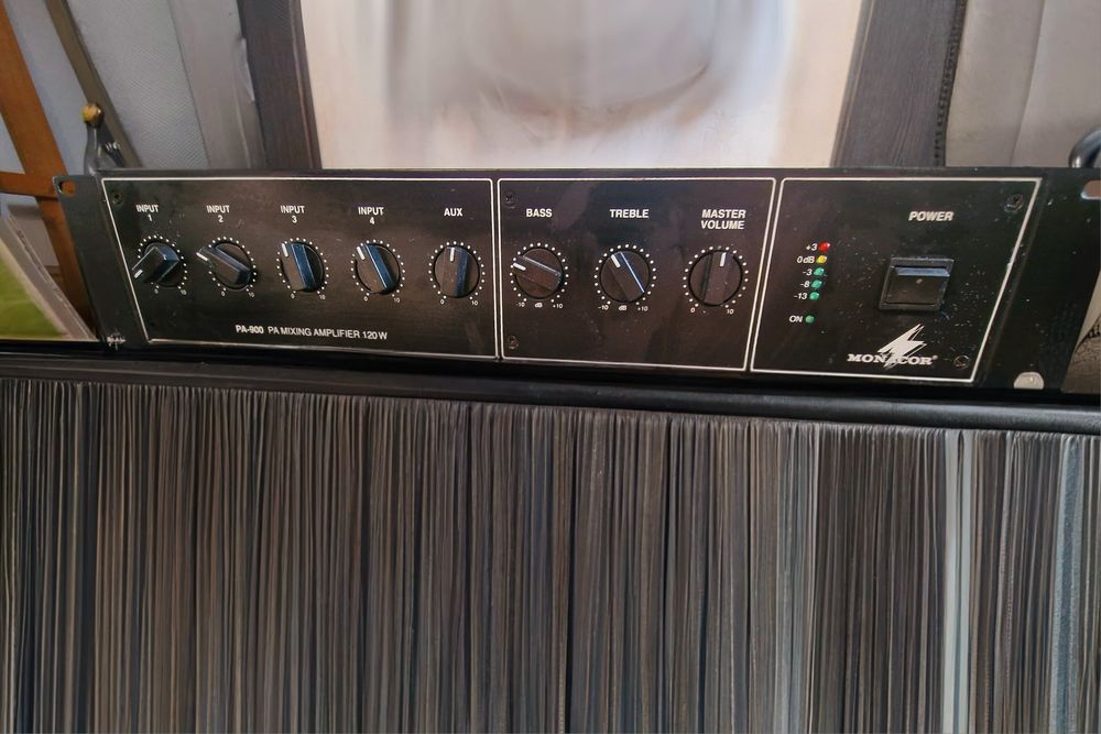 Vând amplificator Monacor PA-900