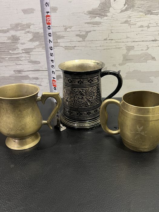 3 броя халби за бира