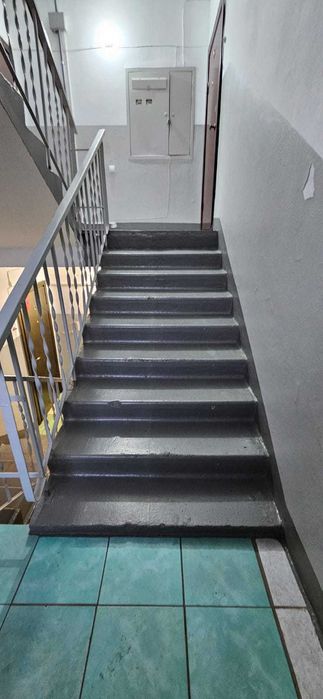 Продам 2 ком квартиру