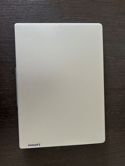 Lenova Intel core ultra 5