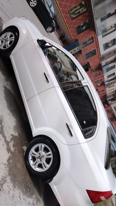 Neksiya 3 LTZ sotiladi srochna xolati alo xamma joyi radnoy bez xaraja