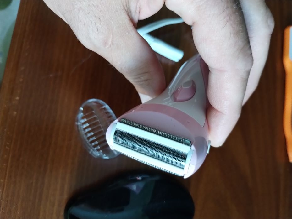 Епилатор Kemei+Подарък