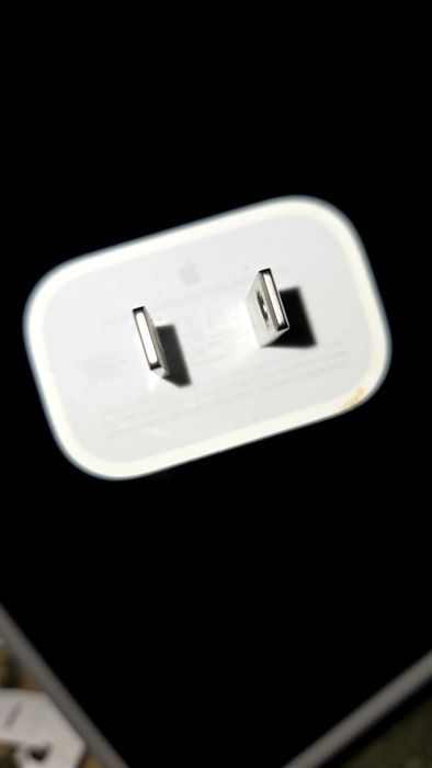 Apple түпнұсқа адаптері