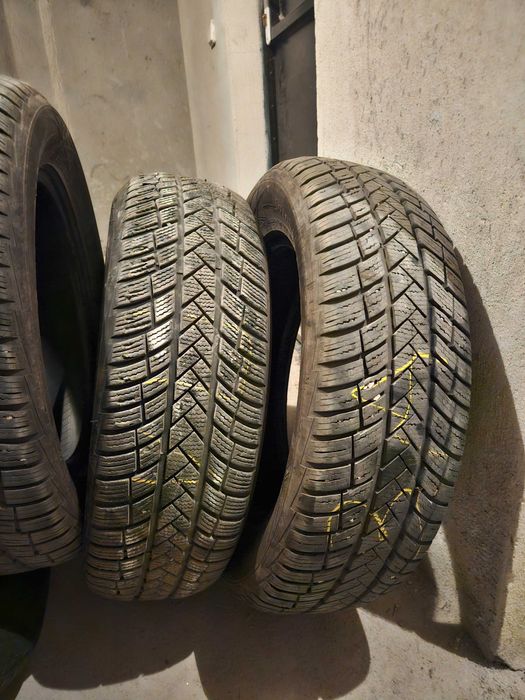 зимни гуми Vredestein 215/65 R17
