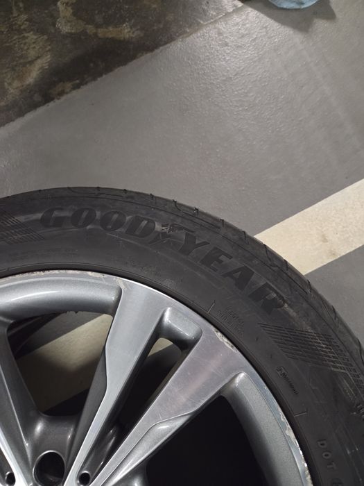 Джанти 18 цола с гуми за Мерцедес (5х112)