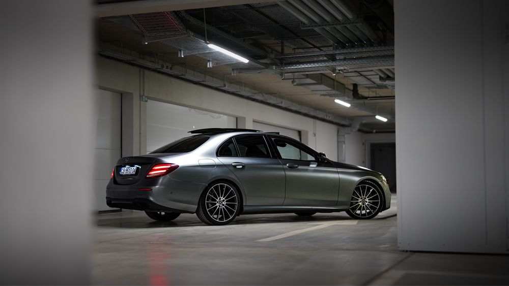 Mercedes Benz E220d AMG Line | Night Edition