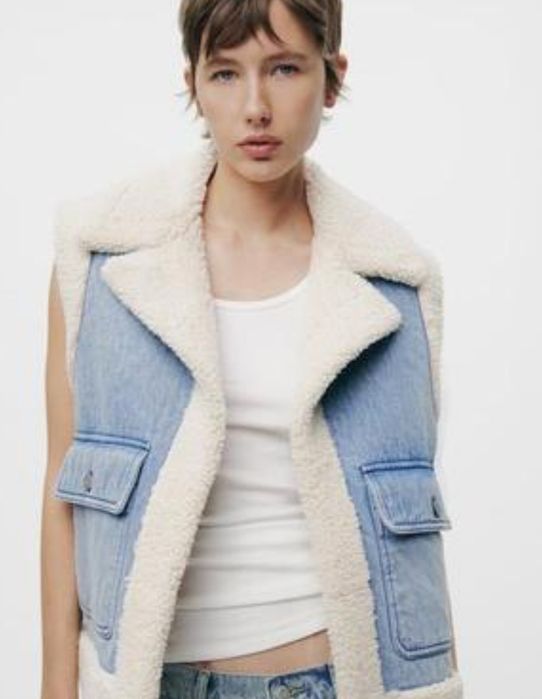 Женская дублёнка жилетка.