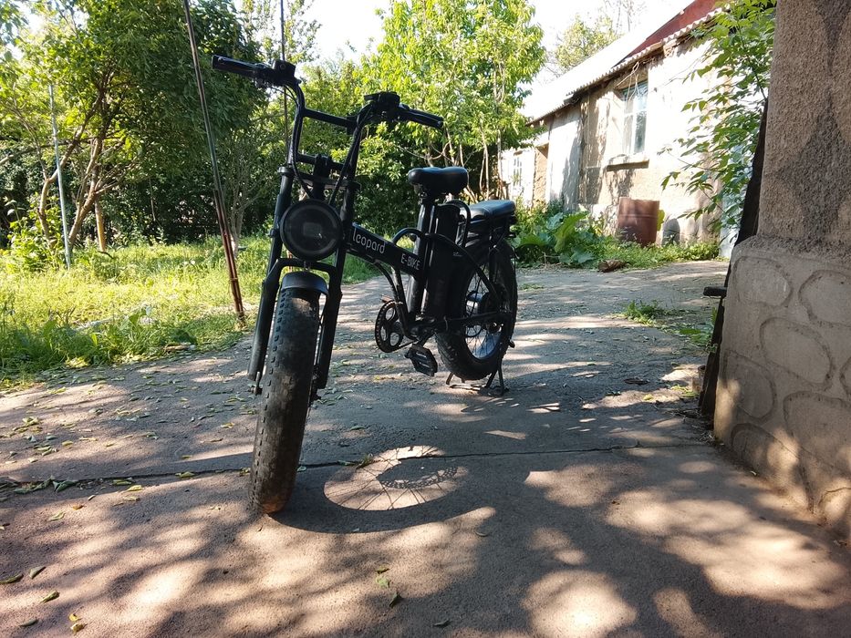 Скутер жүріп тур  волт 1200