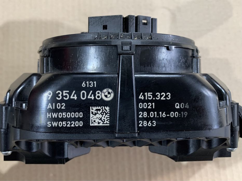 Spira volan / SZL BMW Seria 5 6 7 F01 F02 F07 F10 F11 : 9354048