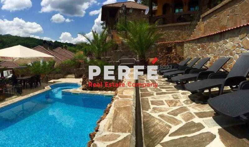 Хотел в Пазарджик, област-гр.Велинград площ 1500 цена 970000