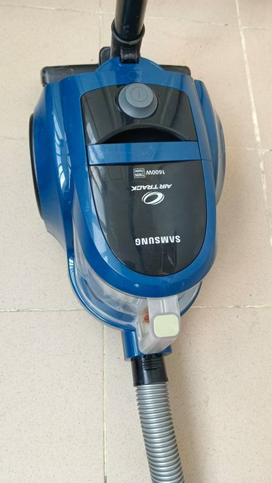 Пылесос Samsung 1600w