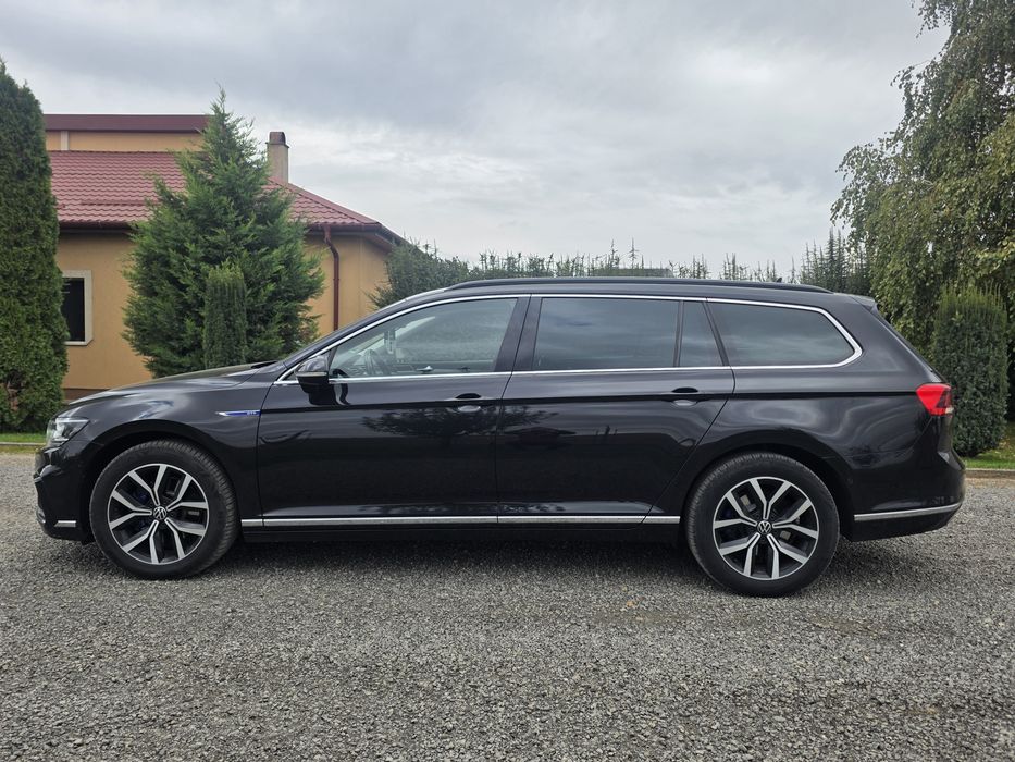 VOLKSWAGEN Passat 2022 — imagine 3