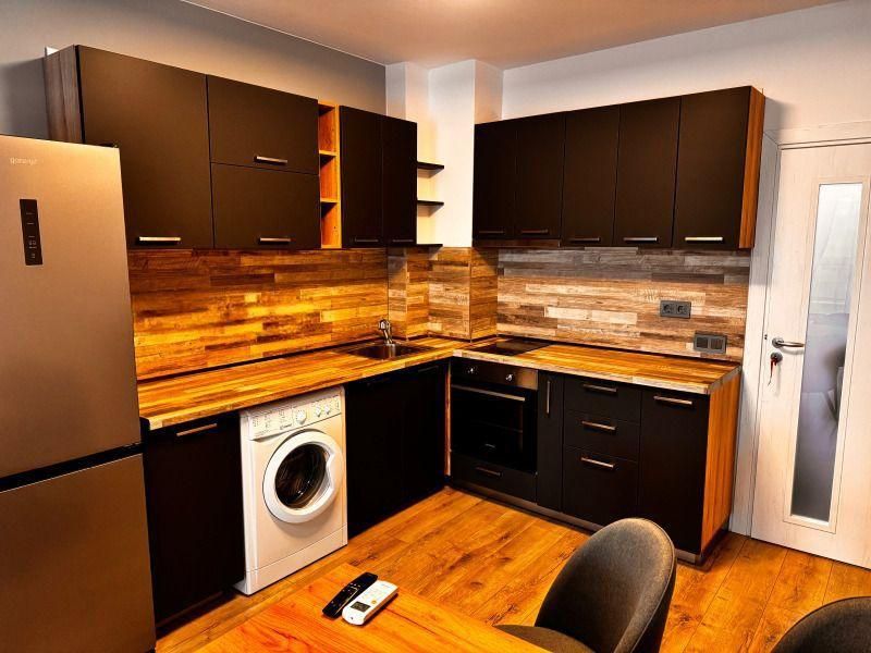 Дава се под наем Двустаен апартамент в София, Дървеница - 70 кв.м за 746.64 € - Снимка #2