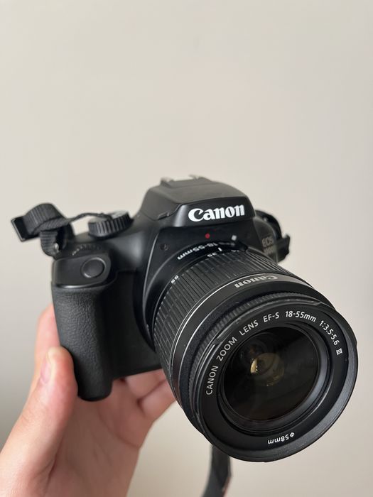 Canon 4000d продам