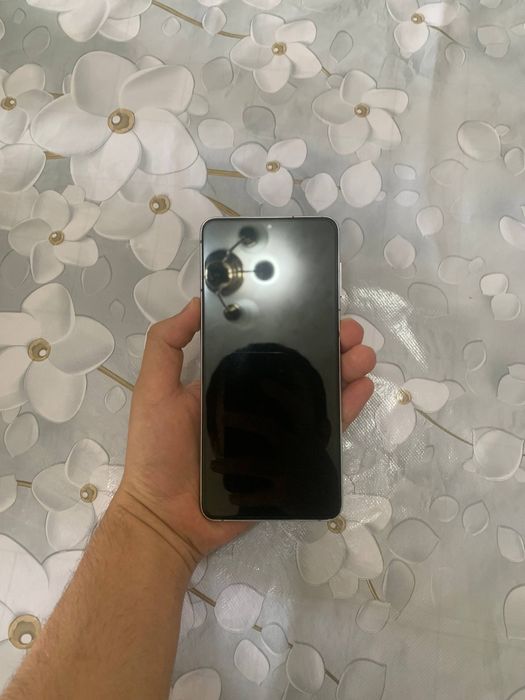 Samsung Galaxy S21 Plus