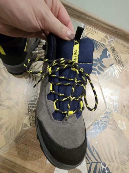 Зимни боти от Декатлон/Decatlon