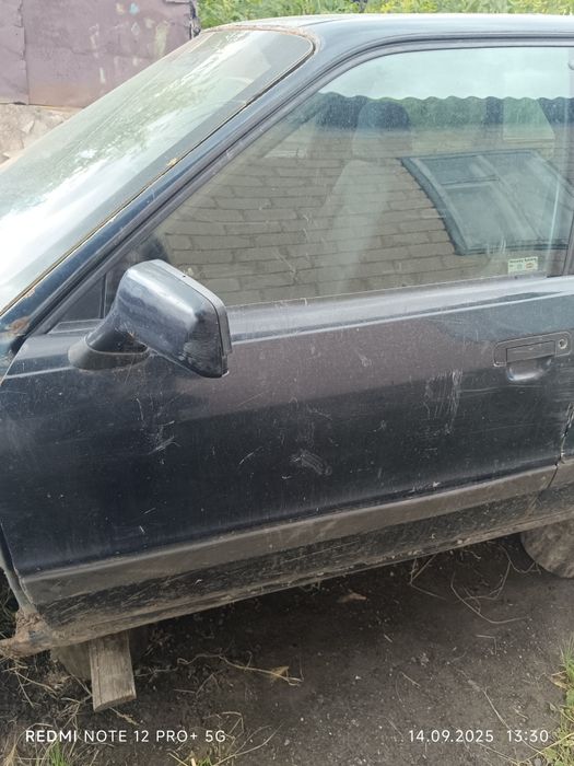 Продам на Ауди 80 б 3