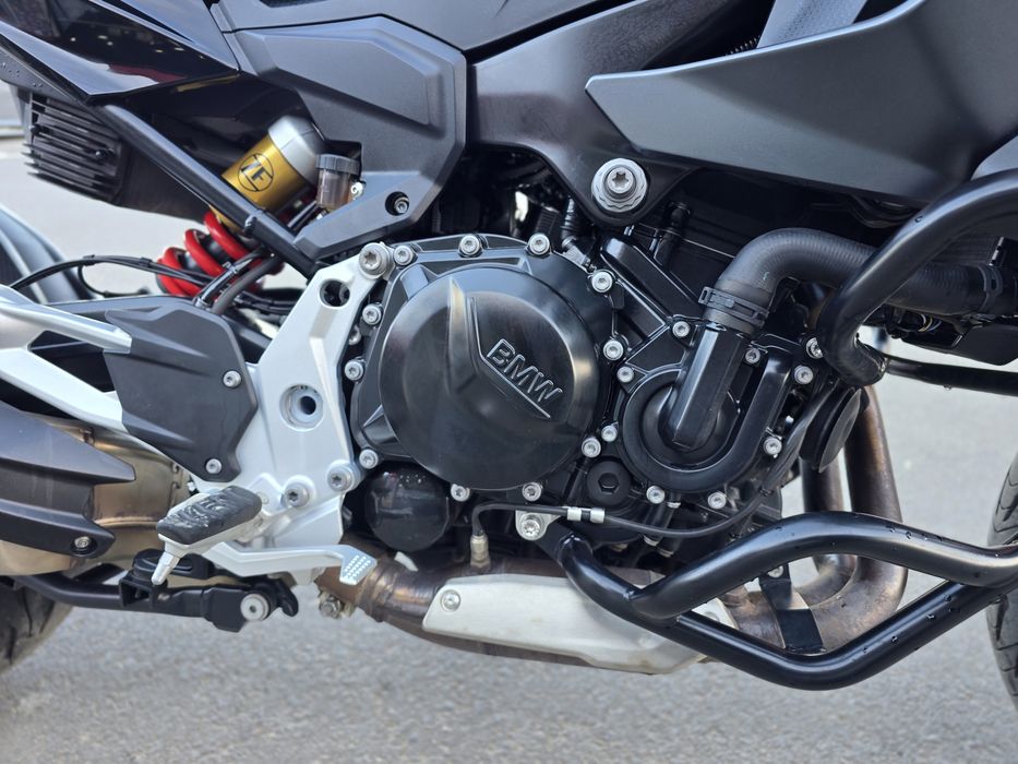 BMW F900XR 2023 Triple Black