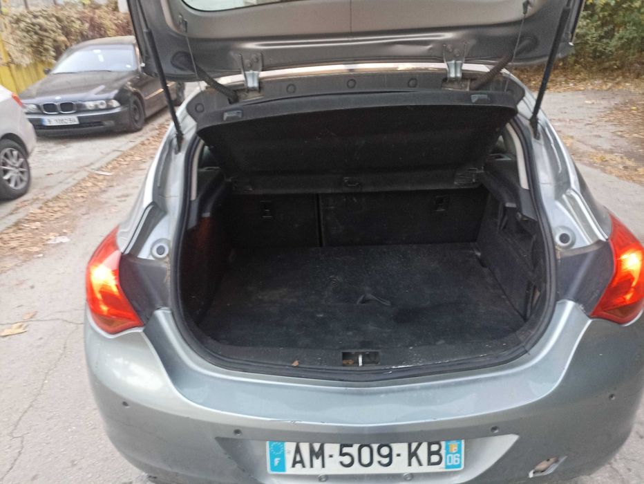 Опел Астра 2011г / Opel Astra J  1,7 CDTI - на части