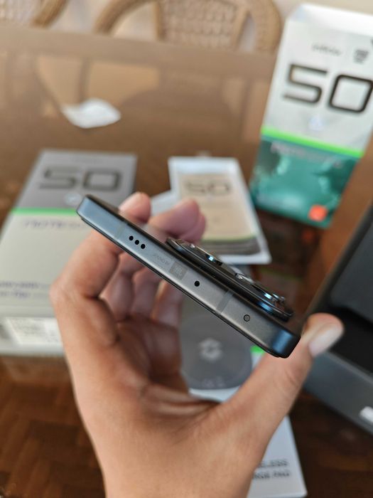 Infinix Note 50 Pro 8/256 (почти новый) полном комплекте