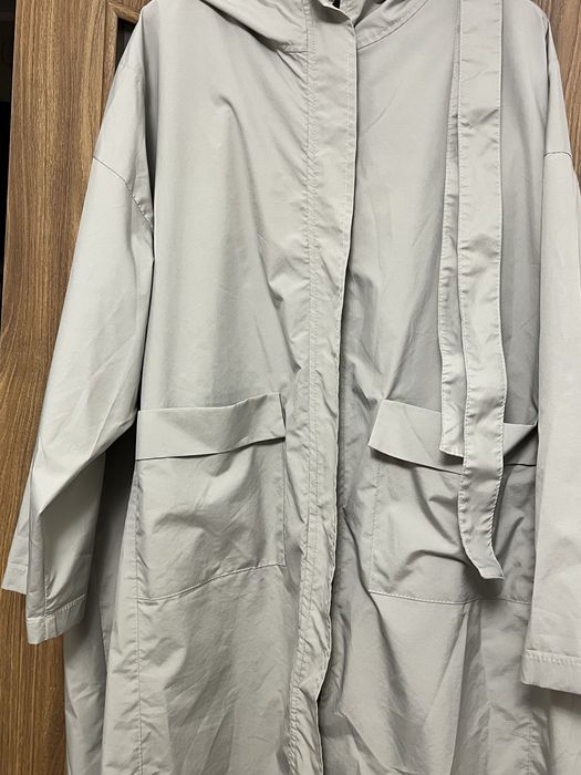 Продам женский плащ