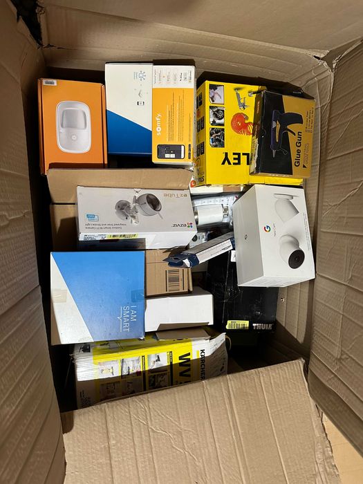 Vand lot Amazon aproximativ 1000 buc