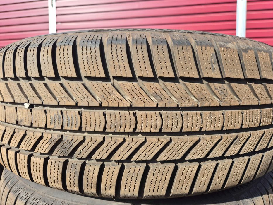 4 Anvelope de IARNA - 235/55/19 105V XL - Continental Winter TS870 - CA UNELE NOI - DOT 2023 !